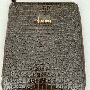Harrods of London iPad case